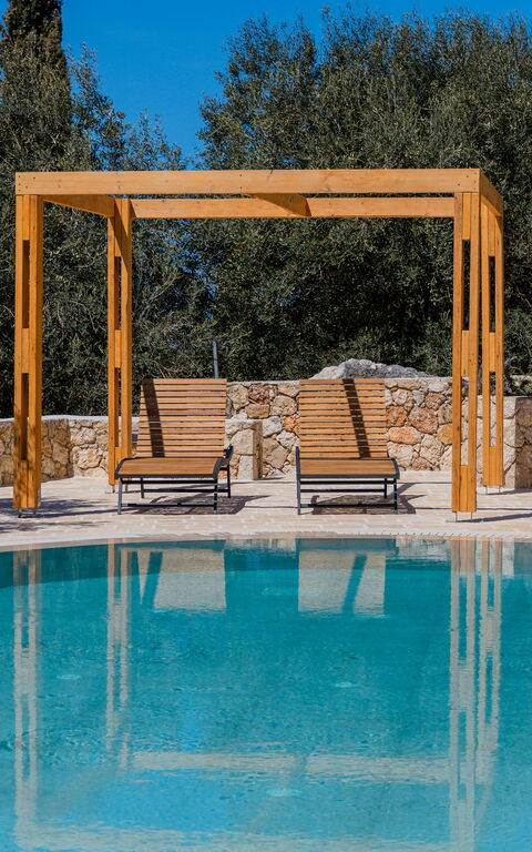 Villa Prokimea: Draussen, Schwimmbad, Sommer