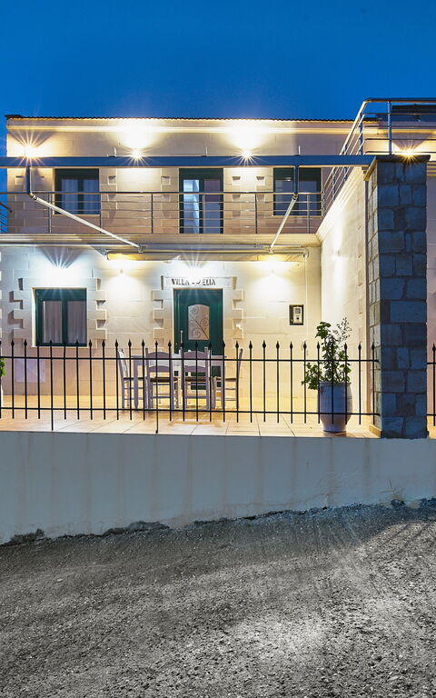 Villa Elia: Ansichten, Draussen