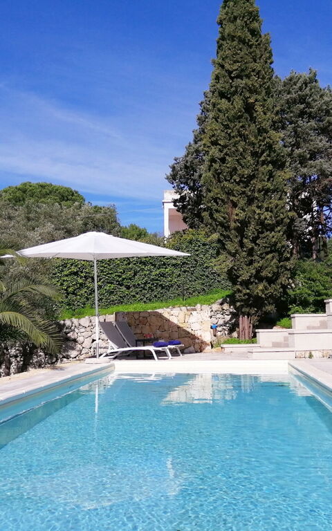 Nerodavola: Schwimmbad