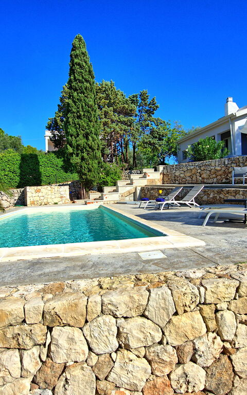 Nerodavola: Schwimmbad