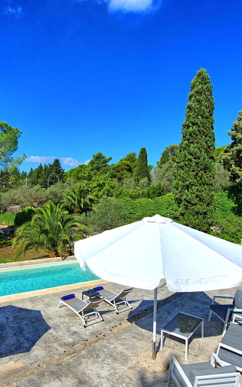 Nerodavola: Schwimmbad