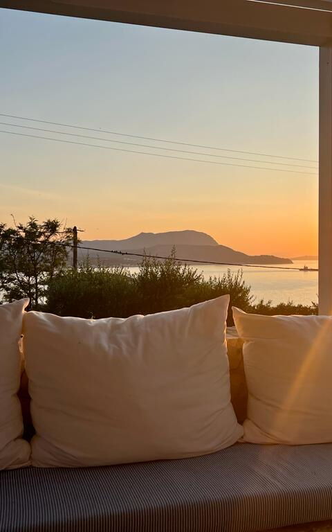 Villa Bluewhite: Ansichten