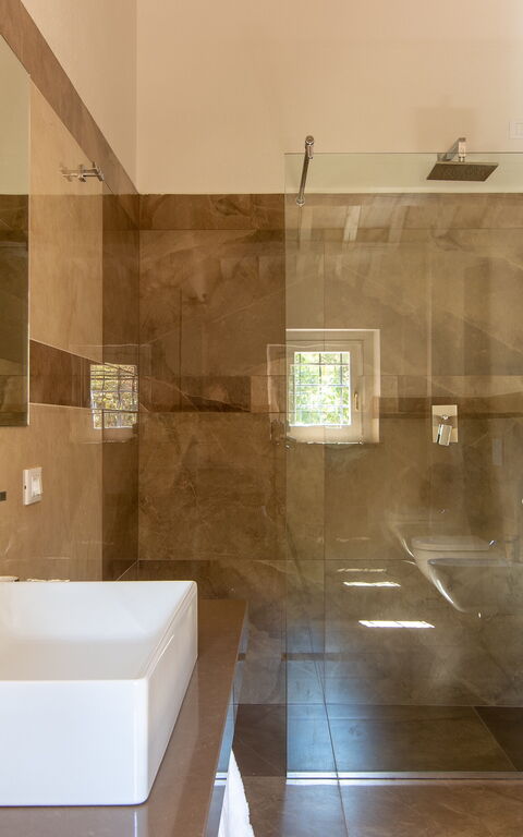 Villa Lucarella: Bad