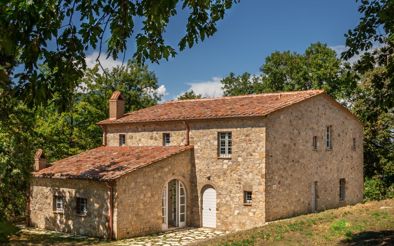 Villa Lucarella: Außen, Draussen