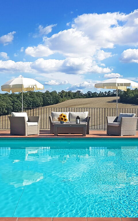 Casale Chieteno: Ansichten, Draussen, Garten, Schwimmbad, Sommer