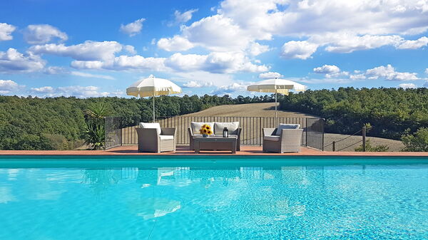 Casale Chieteno: Ansichten, Draussen, Garten, Schwimmbad, Sommer