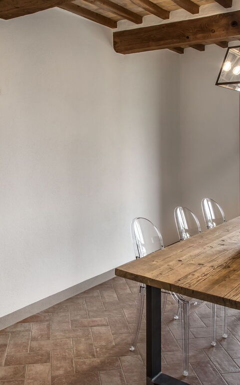 Villa Chiugi: Esszimmer