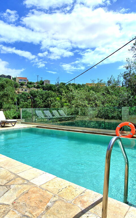 Villa Yaisemi: Schwimmbad