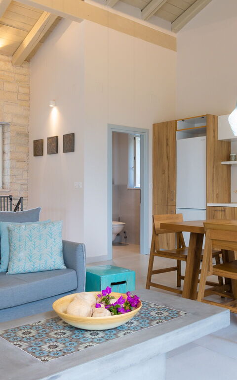 Villa Yaisemi: Esszimmer, Wohnzimmer