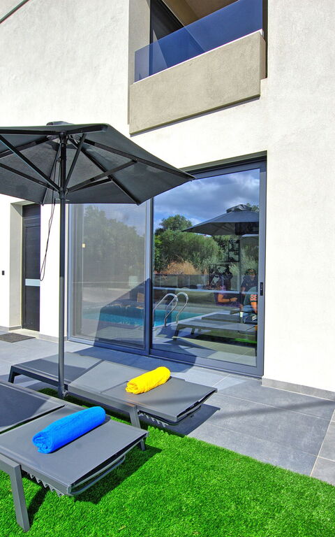 Villa Popi: Außen, Draussen, Garten, Schwimmbad