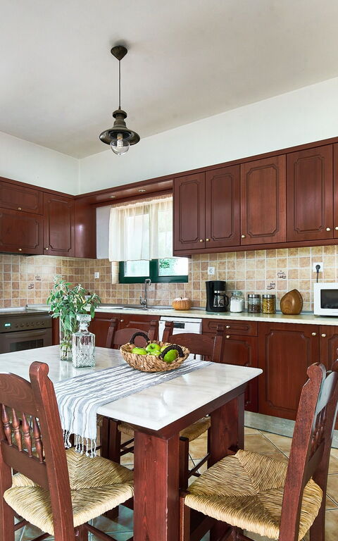 Villa Politini: Esszimmer, Küche