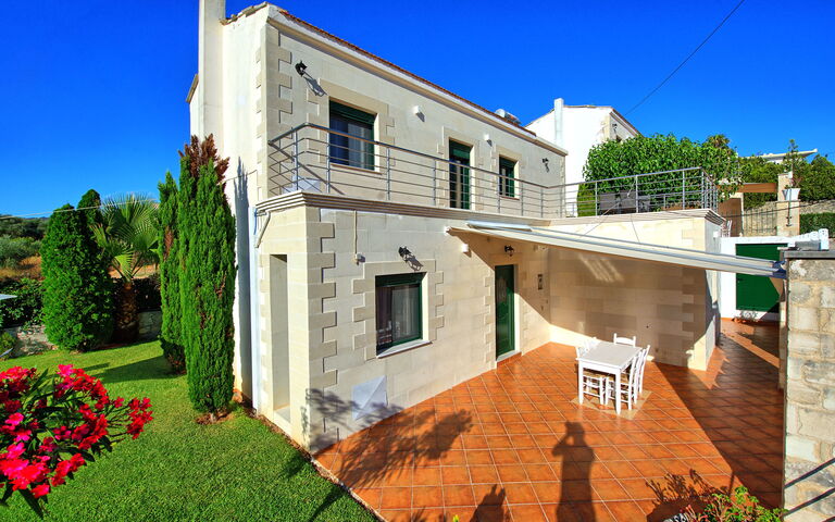 Villa Politini: Außen, Garten