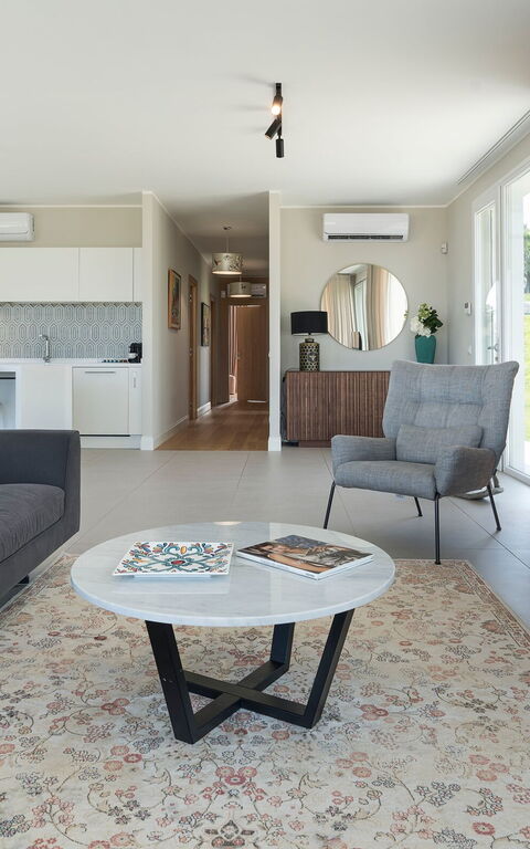 Villa Colleverde: Esszimmer, Küche, Wohnzimmer