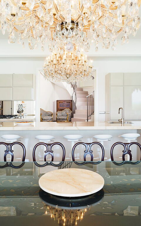 Villa Estella: Esszimmer, Küche