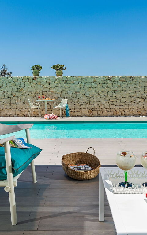 Villa Nica: Balkon / Terrasse / Patio, Schwimmbad