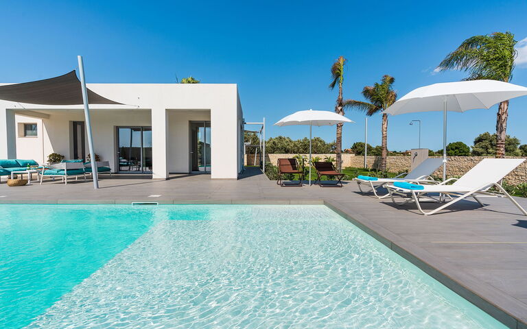 Villa Nica: Außen, Draussen, Schwimmbad