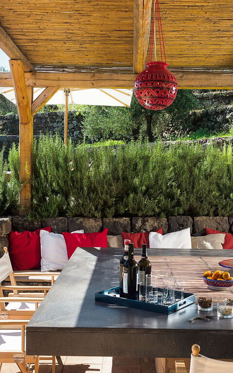 Villa Nerello: Balkon / Terrasse / Patio, Draussen