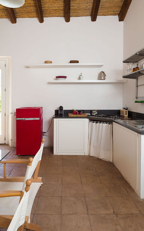 Villa Nerello: Esszimmer, Küche