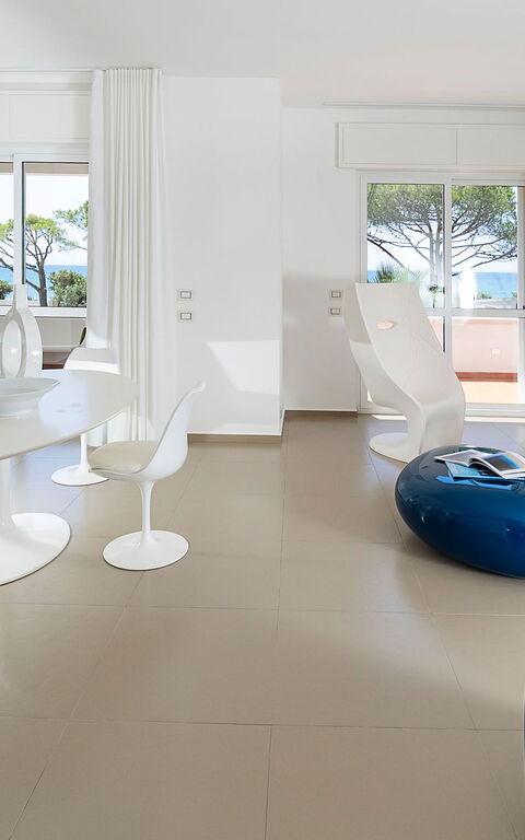 Villa Maya: Esszimmer, Küche, Wohnzimmer