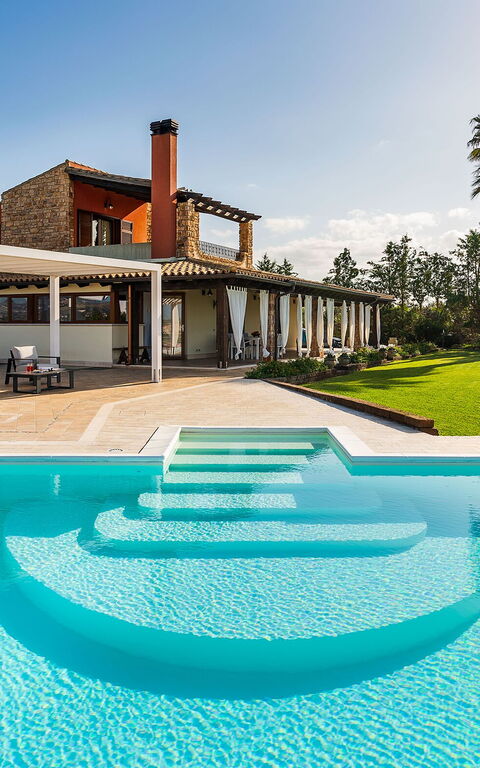Villa Cielo: Schwimmbad