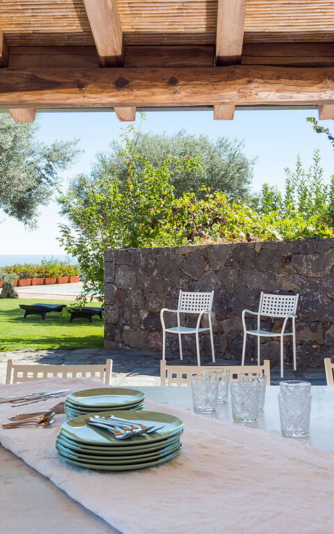 Villa Mila: Außen, Balkon / Terrasse / Patio, Draussen