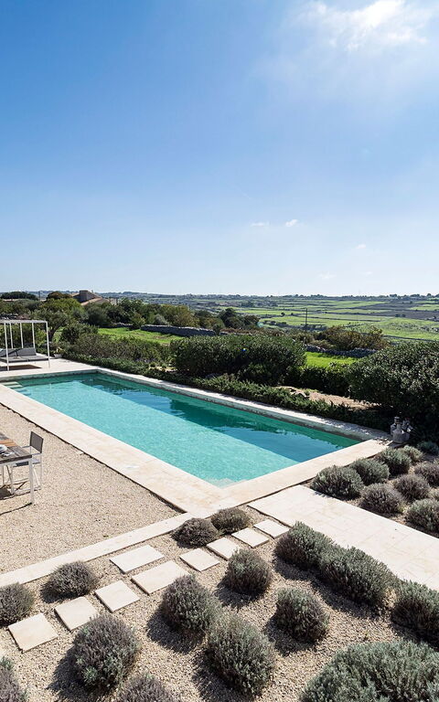 Villa Hybla: Draussen, Schwimmbad