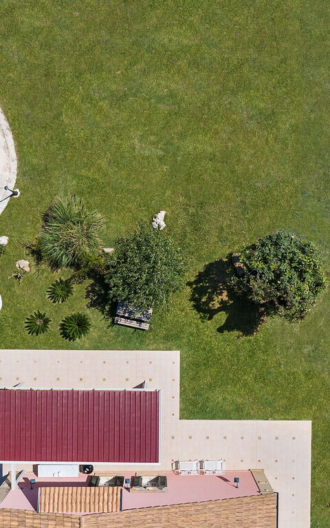 Villa Girasole: Draussen, Garten