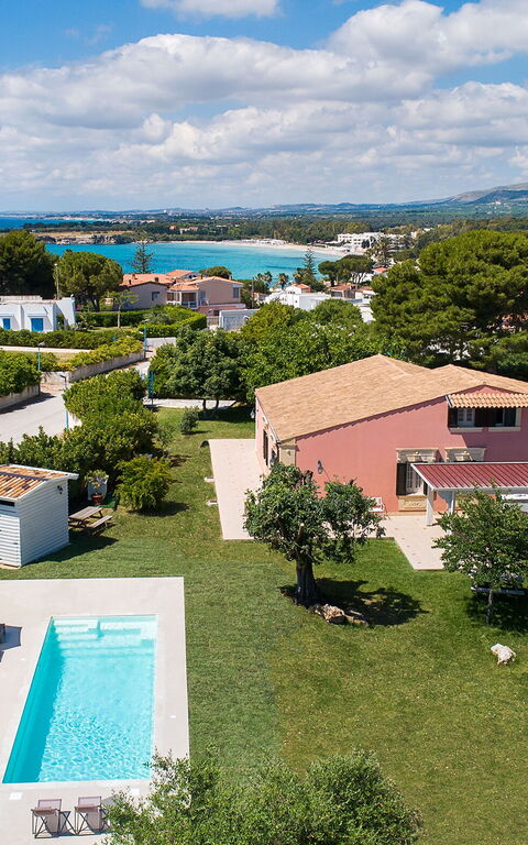 Villa Girasole: Außen, Garten