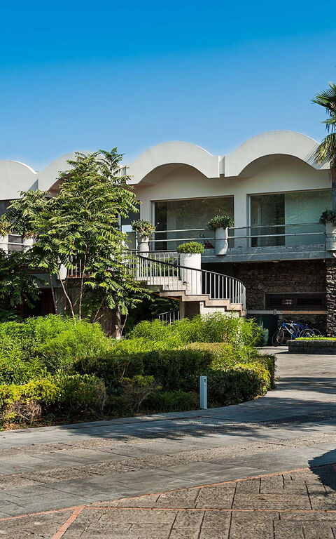 Galatea: Außen, Draussen