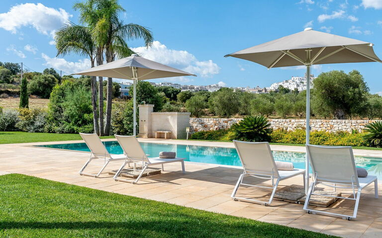 Villa Bellavista: Ansichten, Draussen, Garten, Schwimmbad