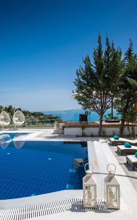 Villa Artemis: Schwimmbad