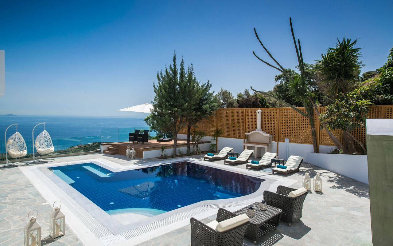 Villa Artemis: Schwimmbad