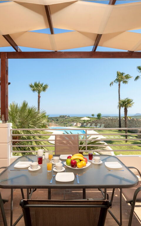 Villa Kissos: Balkon / Terrasse / Patio