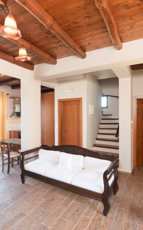 Villa Kissos: Esszimmer, Wohnzimmer