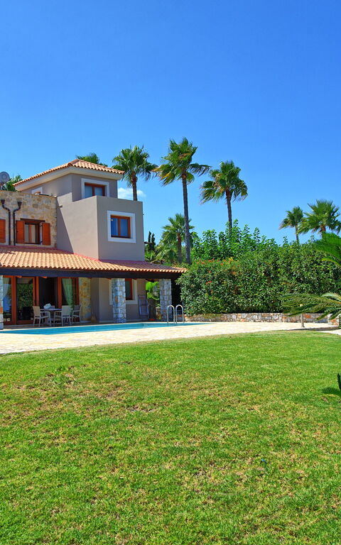 Villa Rodia: Draussen, Garten, Schwimmbad, Sommer