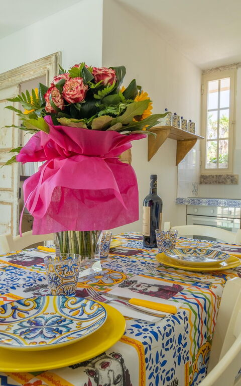 Villa Turris: Esszimmer, Küche