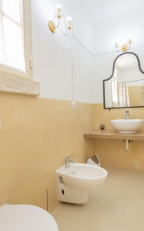 Villa Turris: Bad