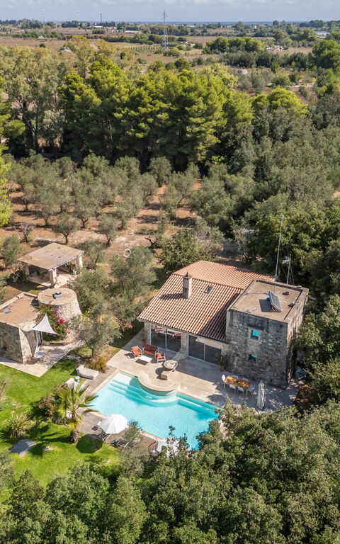 Tenuta Arcadia: Ansichten, Garten, Schwimmbad