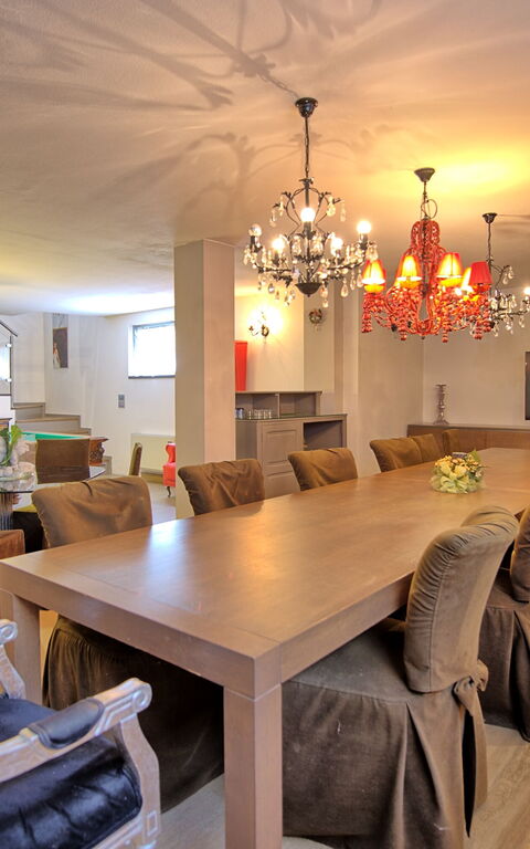 Casa White: Esszimmer, Wohnzimmer