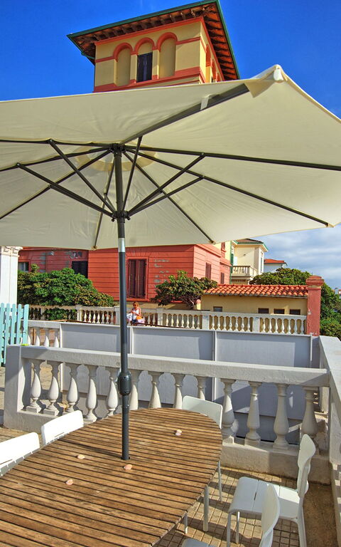 Casa Riva: Balkon / Terrasse / Patio, Draussen