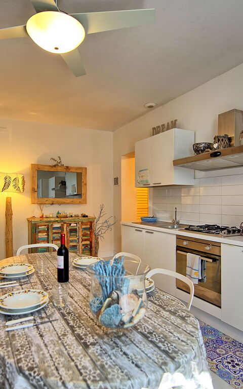 Casa Riva: Esszimmer, Küche