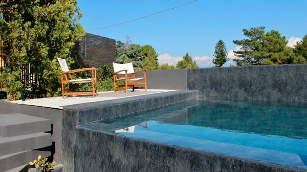 Tre Donne: Schwimmbad