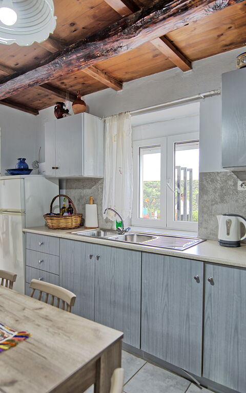 Aretousa: Esszimmer, Küche