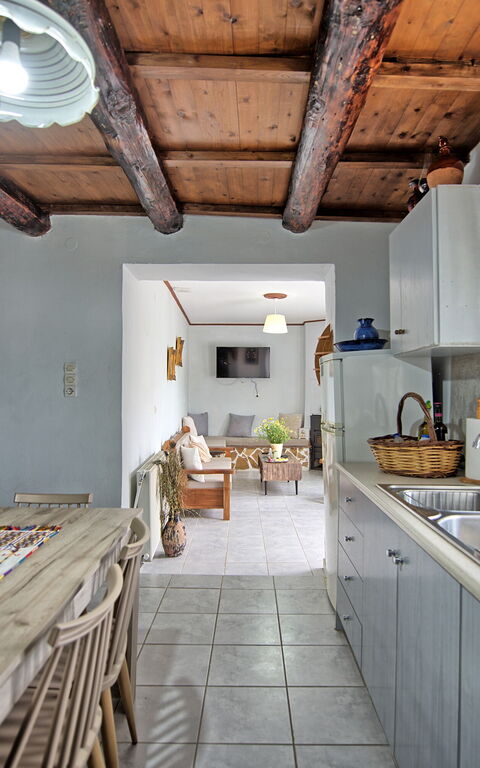 Aretousa: Esszimmer, Küche