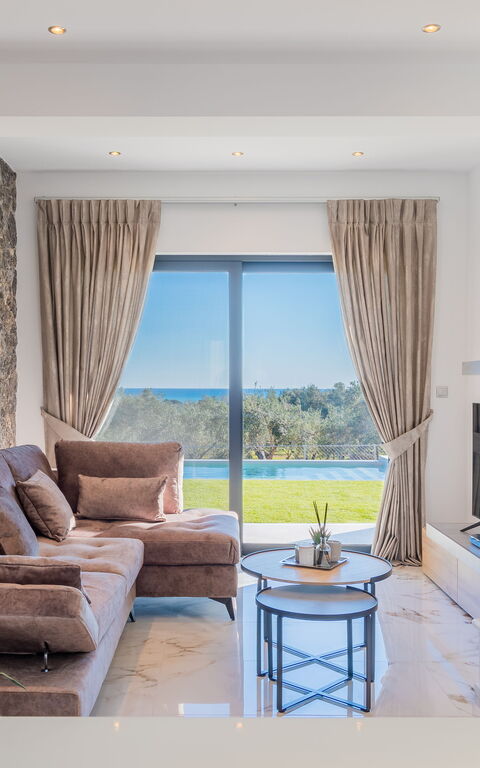 Villa Olivum: Küche, Wohnzimmer