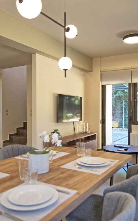 Dioni: Esszimmer, Wohnzimmer