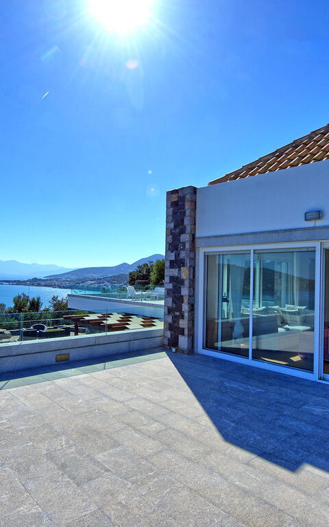 Villa Marina: Ansichten, Balkon / Terrasse / Patio, Draussen