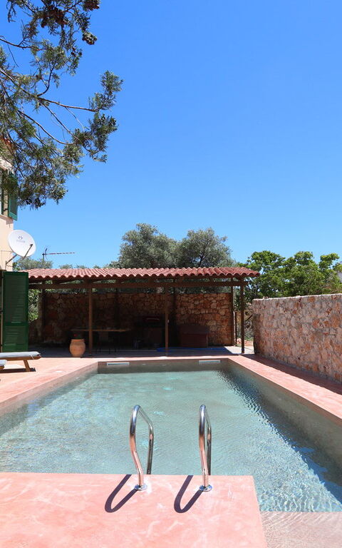 Villa Giani: Außen, Balkon / Terrasse / Patio, Schwimmbad