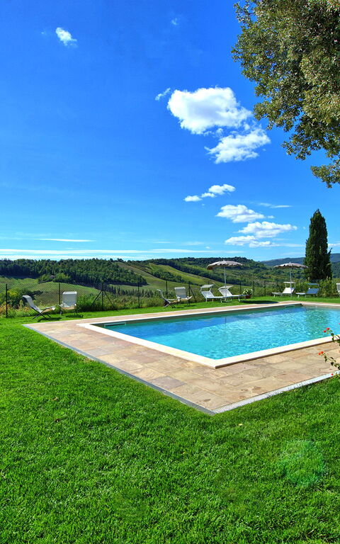 Montauto: Ansichten, Außen, Garten, Schwimmbad