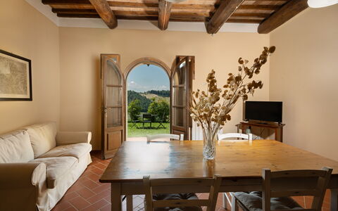 Unterkunft Pesa: Küche, Wohnzimmer